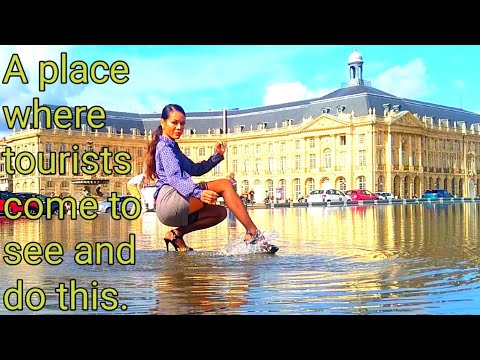 A place where tourists come to see and do this.