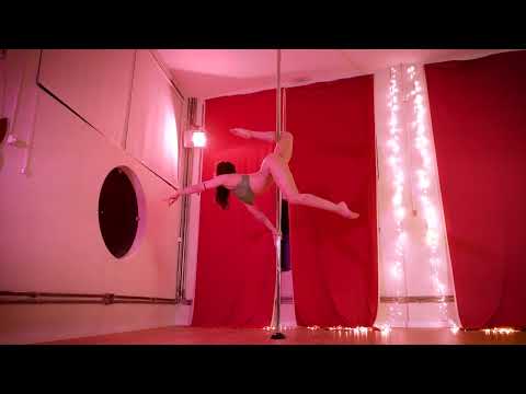 Alessandra Rancan – B-day  8 anos Studio Metrópole – Cabaret 2022