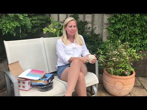 Another day of being a busy youtuber with lots of scripts to read, props to use all in stilettos