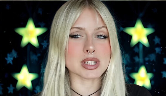 Baddie Brooke Allred Has Sexy Blue Eyes For NYC