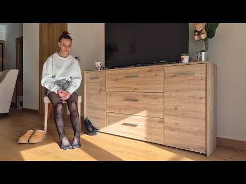 Black Bow Tights Showdown: Slippers vs. Heels! Trendy Pantyhose Home Look Unveiled!