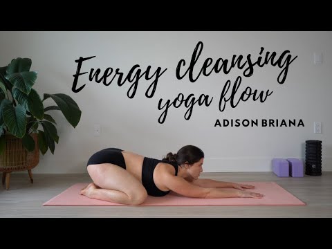 De-Stress Yourself | 20 Minute Energy Cleansing Yoga Flow