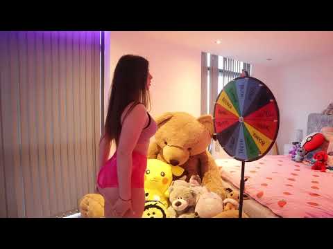 DESAFIO NAUGHTY SPIN THE WHEEL *SEXY* | Lauren Alexis