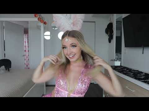 DESTINY NOELL TRYING ON STARLINE LA HALLOWEEN COSTUMES 2024 🎃