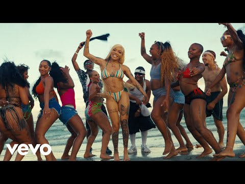 GloRilla – TGIF (Official Music Video)