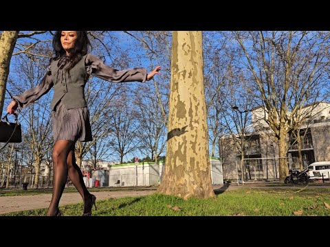 Grey outfits combination / back seam stockings