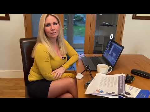 I’m reviewing a Papalook HD 1080p Live Streaming Webcam pa552 so you need to check it out ❤️👠