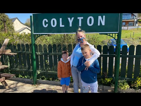 It’s a little trip to Devon and the Seaton Tramway for my helpers and I this weekend ❤️❤️😎😎