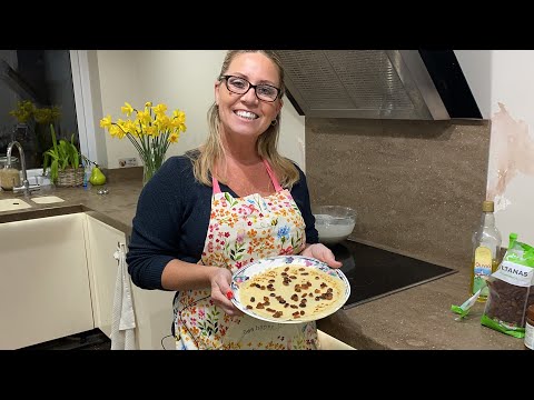 It’s pancake day so let’s make some pancakes 🥞 ❤️❤️😍😳