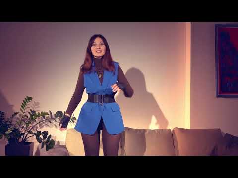 Jeny Smith Teaches English