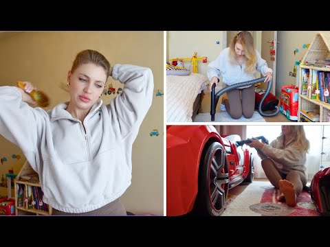 Kids’ Room Deep Clean  | Detailed Vacuuming on Soft Toys, Fabrics & Dust Removal