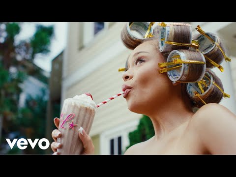 Latto – Brokey (Official Video)