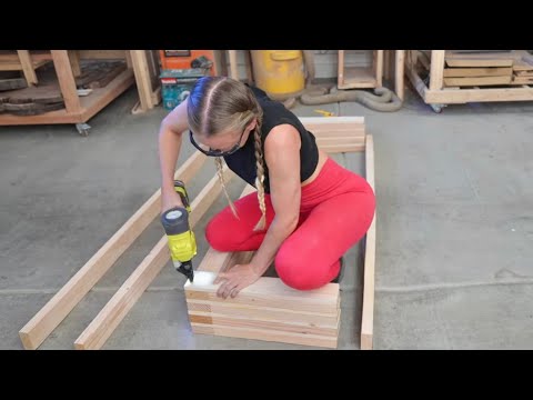 Modern outdoor bench #woodwednesdays