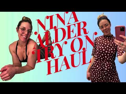 Nina Alder – Booty Short Try On Haul (August 2024)