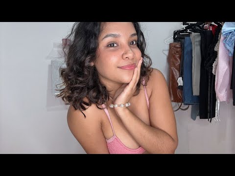 Probándome mis bikinis