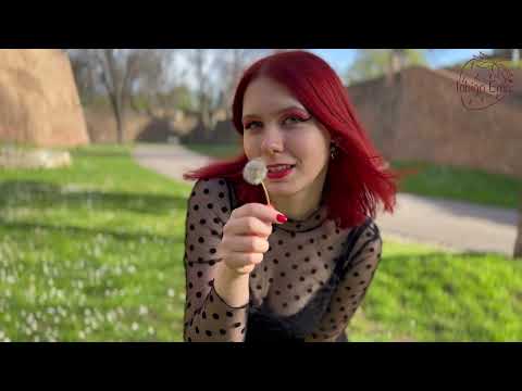 Ribbons on my pantyhose make my outfit super cute!