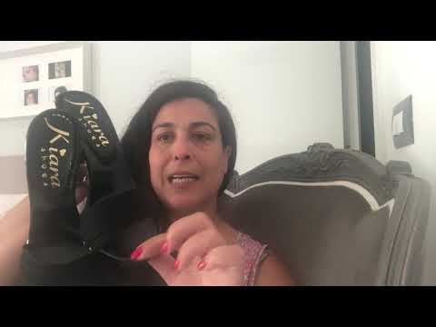 SaraFrancy indossa zoccoli a fascia tacco 11