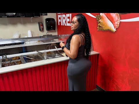 She Mixed! She Hungry! Cuban/Bahamian Girl DESTROYS A Bahamian Plate😭🔥