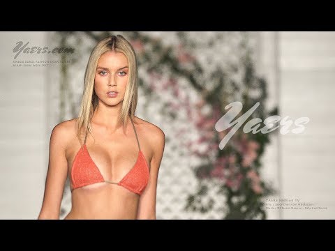 Sinesia Karol Swimwear Fashion Show SS 2018 Miami Swim Week 2017