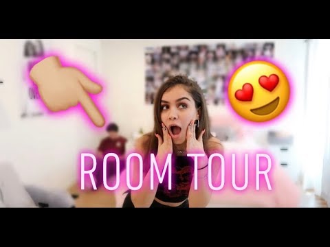THE SHORTEST ROOM TOUR EVER