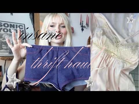 Thrift With Me ! 2000s y2k + 90s vintage clothing haul :3
