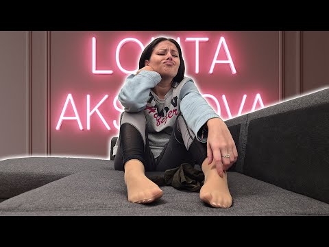 Training Day ๐ Leggings & Nude Nylons with Reinforced Toes