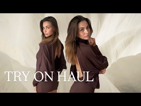 TRY ON: WIDE TURTLENECK DRESS 🤎 | Paulina Stepowska