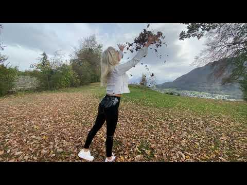 Walking through the ruins with my new Black Shiny Pairadize Leggings, try on & test whole day – 4K