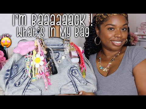 What’s In MyBag – Fashion Nova Denim on Denim Bag (+Forever Rose)