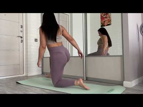 women stretching workout 💪 #workout #gym #streching #yoga #yogapractice #workoutathome #workoutvideo