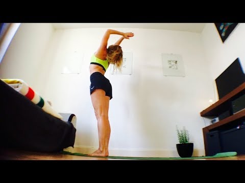 YOGA CLASS! 404TH DAY OF ONE DAY AT THE TIME YOGA.