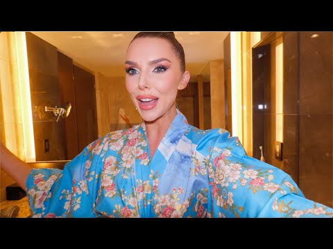 You’re not going to believe this vintage handbag purchase in Kyoto, Japan!