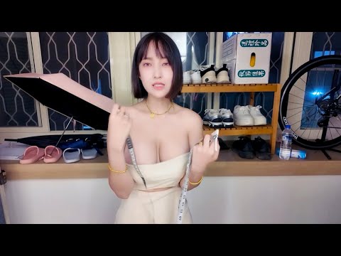 A Passing Model Needs Help｜路過的模特兒需要幫助｜지나가던 모델이 도움이 필요해요｜通りがかったモデルが助けを必要としています