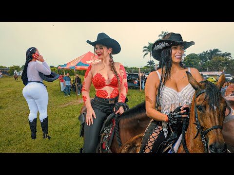 Beautiful Girls Riding Horses in the Town 😍🐴