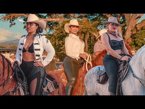 Breathtaking Cowgirls Riding in COLOMBIA 🐴 Rodeo 2024