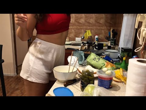 Calming night routine: cooking funchose with pork and corn. Kitchen asmr sounds, relaxing evening