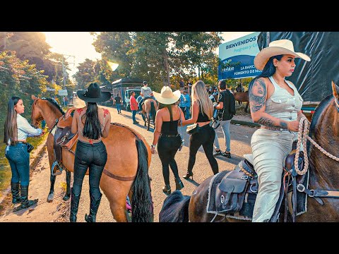 Colombian Women are THE MOST Sexy On Earth 🔥 #rodeo #horse #cowgirl #latina