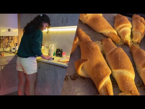 ✨ Fall Night Routine: Cozy Cooking Croissants 🥐 | ASMR & Relaxing Jazz Music
