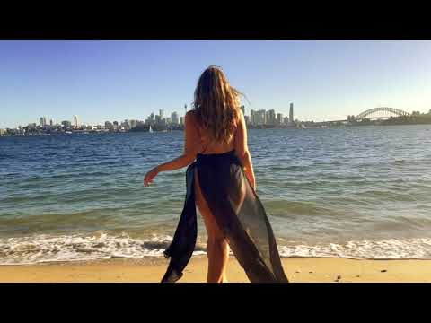 Elle Twerk | Peaches – Justin Bieber