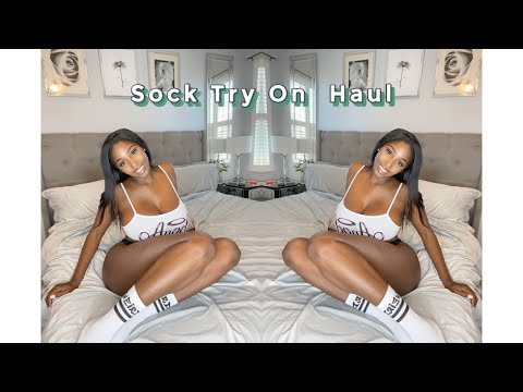 Ellie The Empress Sock Try-On Haul (The Sporty Gurl)