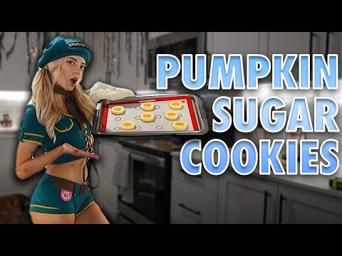 Girl Scout Bakes Cookies! Pumpkin Sugar Cookies!