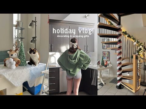 holiday vlog!! decorations + gifts