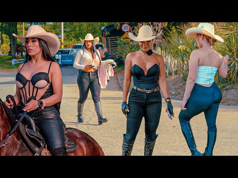 Incredible WOMEN RIDING Horses in Colombia | Curvy Ladies Everywhere 🥰