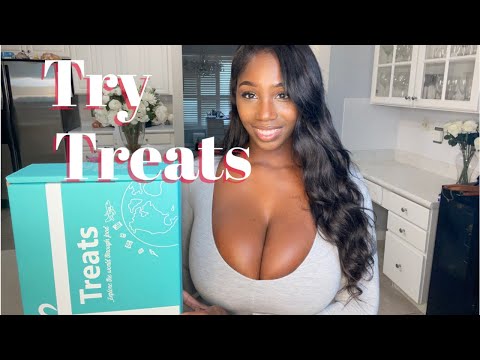 International Treats Subscription Box@ellietheempress
