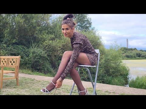 Klaudia Rosa TRAILER Gold Magma Dress Brown Nylon Pantyhose Tights Silver Heels Review
