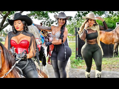 LATINAS On Horseback | From the Ranch to the Spotlight  #curvy #beautifulwomen #colombia