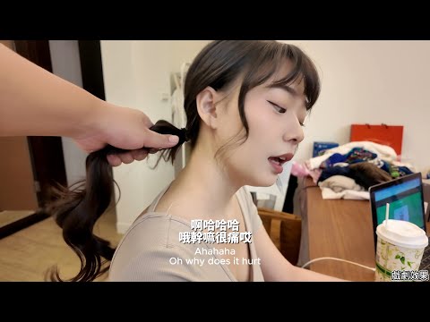 Reaction to Hair Being Pulled into a Ponytail｜拉馬尾的反應｜ポニーテールにされる時の反応｜पोनीटेल खींचने पर प्रतिक्रिया