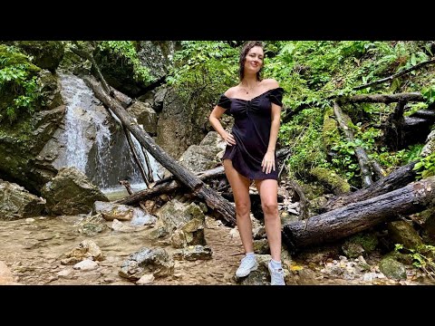 Solo Female Hiking Alone: Discovering a Crystal-Clear River, Mountain Views & Stunning Meadow Trails