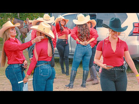 Stunning Cowgirls in an Amazing Rodeo 😍 COLOMBIA 2024