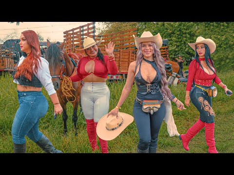 Stunning Women Riding in COLOMBIAN Rodeo 2024 😍